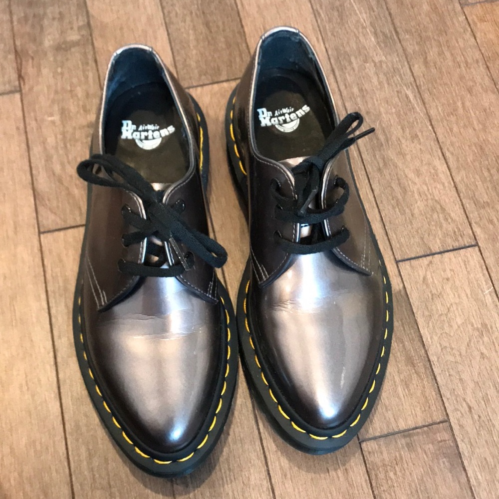 Dr. Martens AirWair lace ups